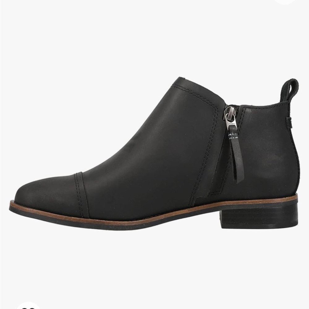 TOMS size 7.5 black leather Reese Bootie